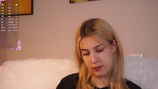 AngelicRice Adlı Modelin Canlı XXX Sohbeti