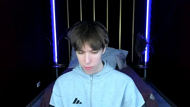 MarkBranstonn Webbikameraesitys