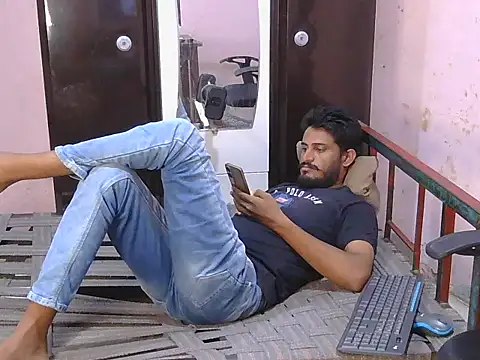 HotXKrish লাইভ XXX চ্যাট