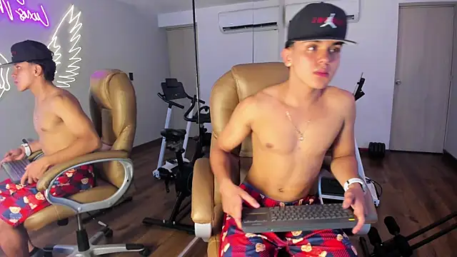 Show de _TaylorBlack na webcam