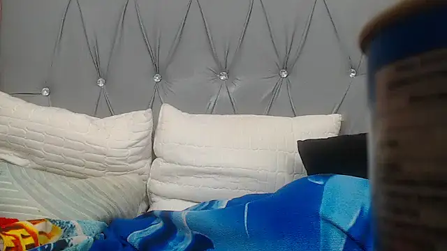 BeautyInBlackX webkamerás műsora