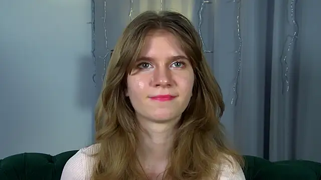 XXX chat uživo modela MilaMaelis