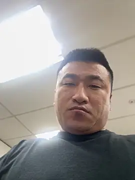 Cunzhangshibage02 webcam show