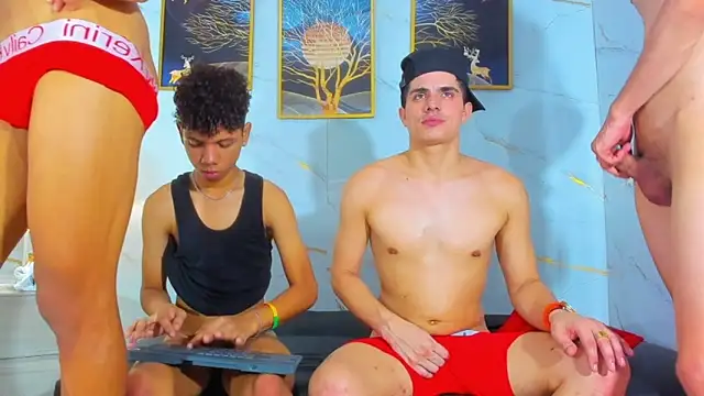 Spicy_guys: απευθείας συνομιλία ΧΧΧ