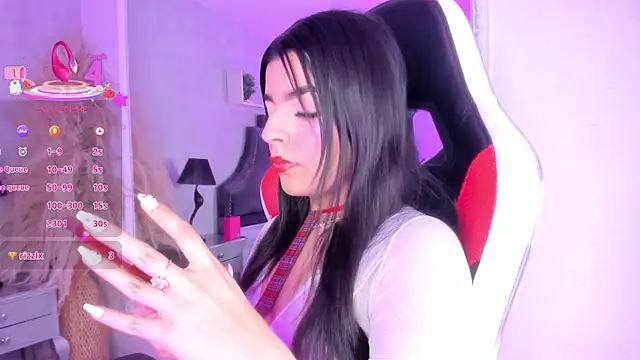 KarelyMitchelのライブXXXチャット