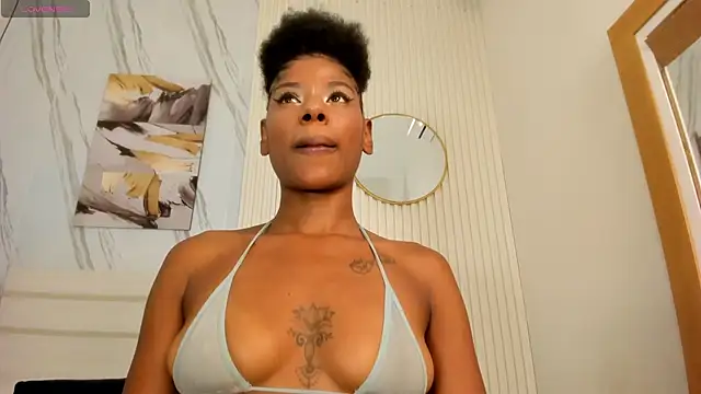 دردشة Afro_Luna الجنسية المباشرة