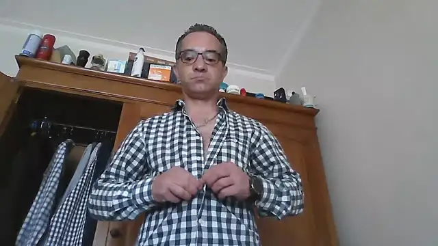 Rochinha73 – Naživo XXX chat