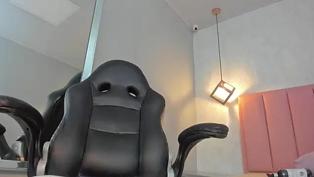 SUNNYCYRUS Live XXX-Chat