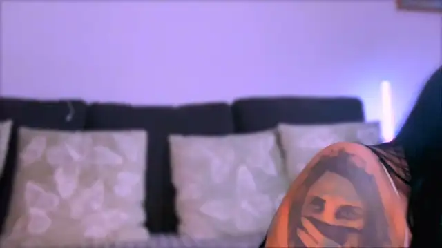 Moonamour's Live XXX Chat