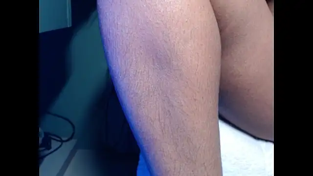 Chatroom XXX en direct de CuteRhea69