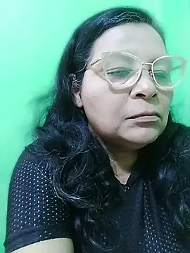 Amarantha25's Live XXX Chat