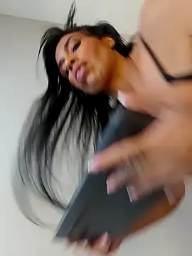 KarolVIPXXX's Live XXX Chat