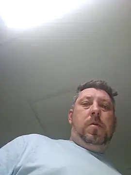 ktmtom247 Show in webcam