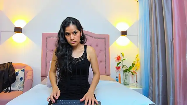 Živý XXX chat Paulynavera