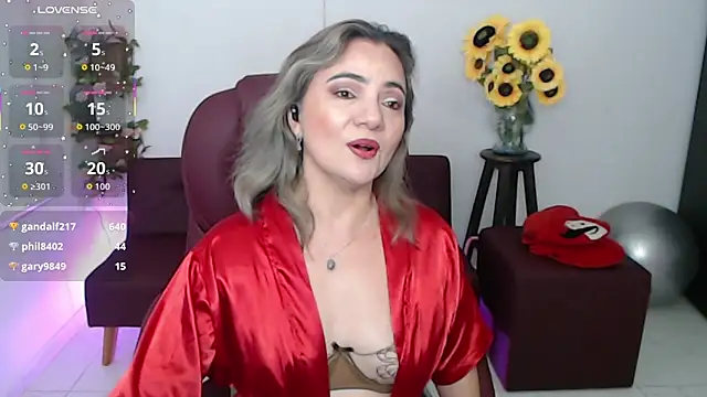 ana_milfのライブXXXチャット