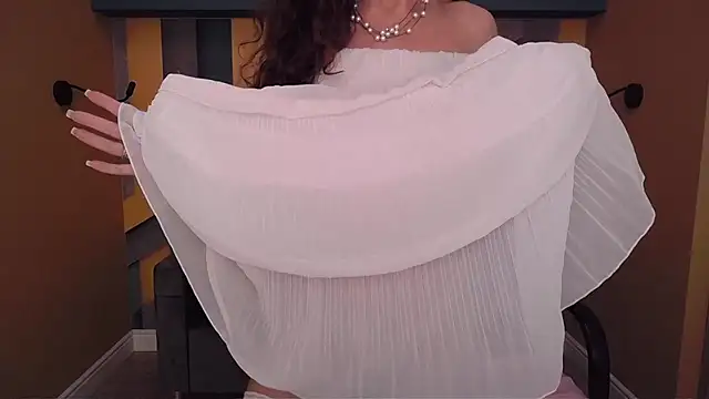 EllaLongのライブXXXチャット