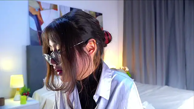 NelleMihalko – Naživo XXX chat