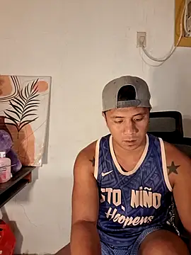 Felix_Asher Show Webcam