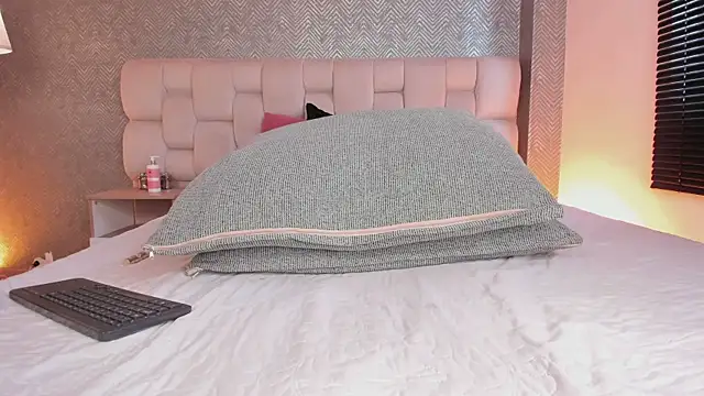 Chat +18 de ah_mara_ ao vivo