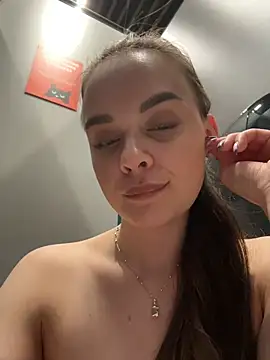 KristiRich Chat XXX in diretta