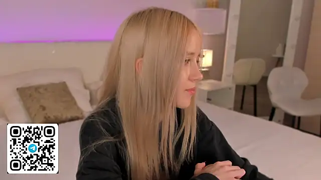 Anellyball 现场XXX聊天