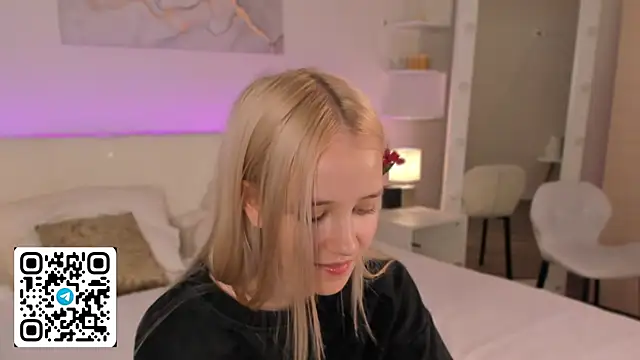 Anellyball Adlı Modelin Canlı XXX Sohbeti