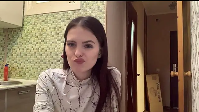 KikiAmino's Webcam Show