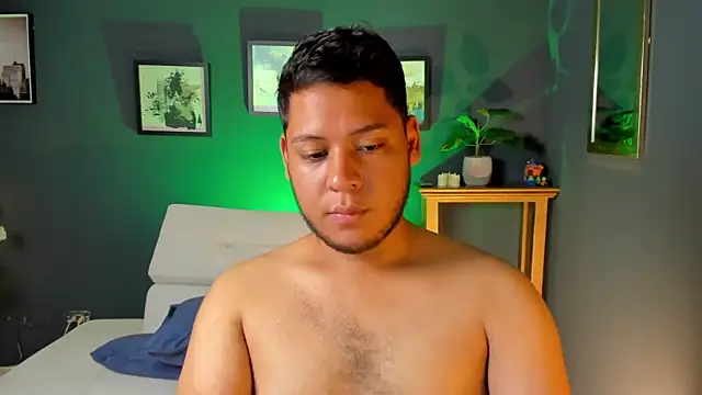 Akon_2XXX Adlı Modelin Web Kamerası Şovu