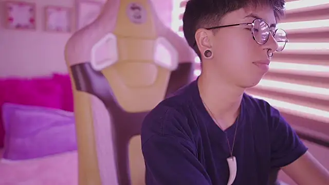 tommy_blue Live XXX-chat