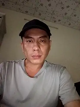 VintageAdmiral110 Show Webcam