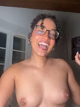 Chat XXX ao vivo de Lauyako_974