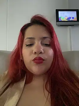 Missy_22_: онлайн-секс-чат