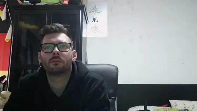 Die-geile-Sau live XXX chat