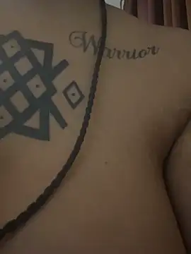 Chat XXX en directo de nickytheehawtie