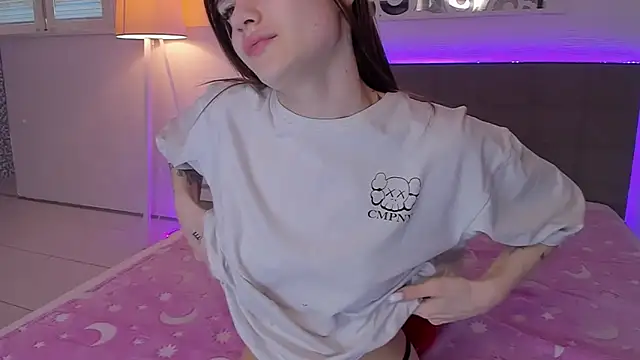 Chat XXX en directo de LuisaClover