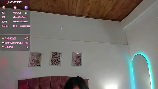 luna_velveth's Live XXX Chat