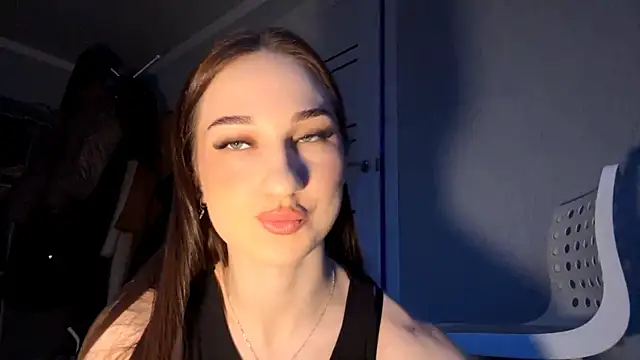 Showcntry Chat XXX in diretta