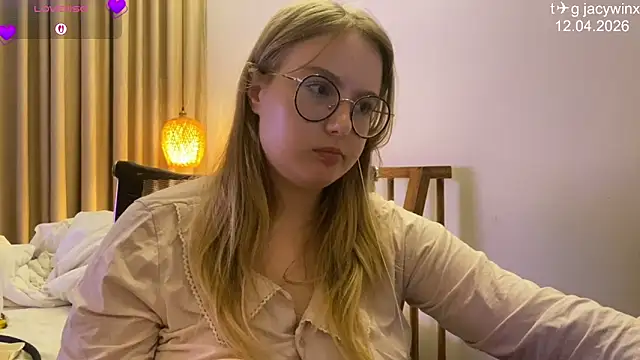 JacyWinslatのライブXXXチャット