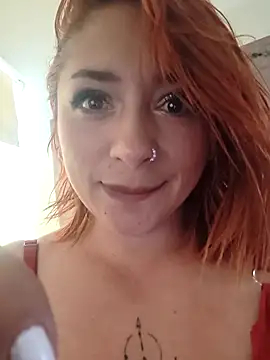 Mariana-94のライブXXXチャット