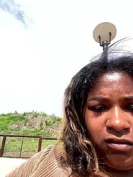 Chat +18 de xoxoSELENAxoxo ao vivo