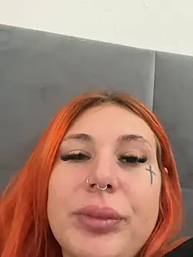 devilinhereyes Webcam-Show