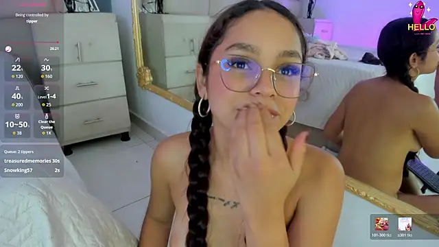 CarolineFyre's Live XXX Chat