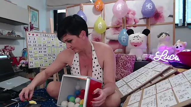 دردشة lucillabollente الجنسية المباشرة