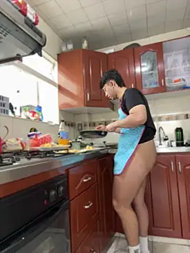 Webkamerová show Noah-ledom