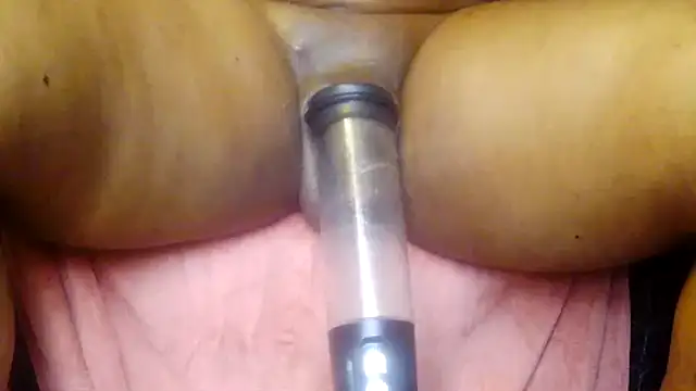 Chatroom XXX en direct de RickDaDickDickerson