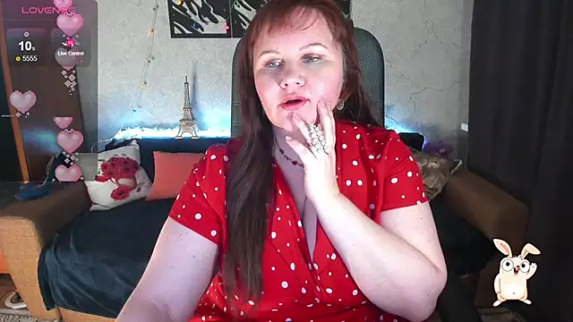 Chat XXX en directo de Nikki_March