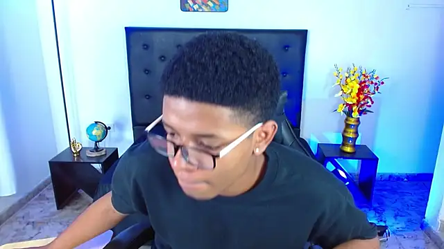 Czat XXX na żywo – liiam3