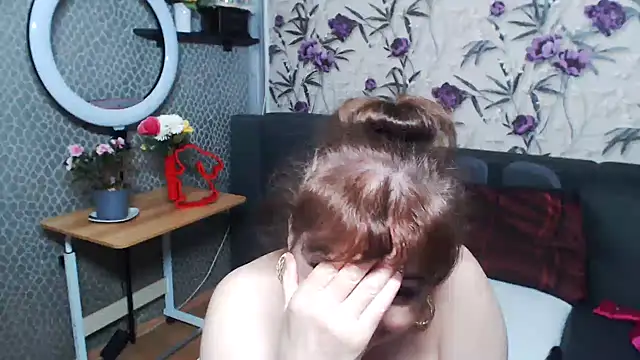 cutewoman67 现场XXX聊天