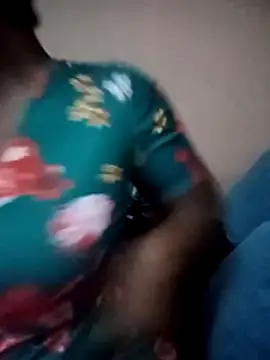 SQUITBOOTY 现场XXX聊天