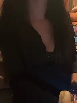 LaPetitechienne1's Live XXX Chat